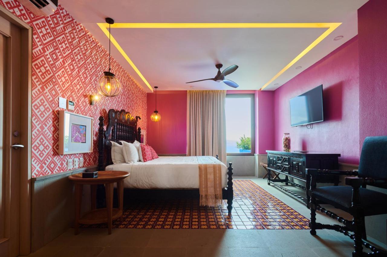 Hotel Luxury Patio Azul (Adults Only) Puerto Vallarta Dış mekan fotoğraf Deluxe Room