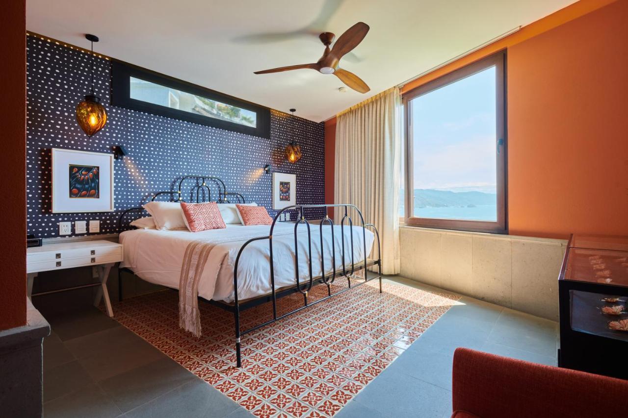 Hotel Luxury Patio Azul (Adults Only) Puerto Vallarta Dış mekan fotoğraf A bedroom at the hotel