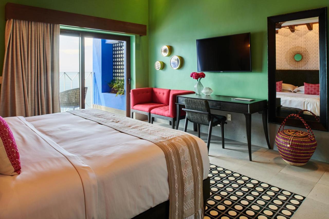 Hotel Luxury Patio Azul (Adults Only) Puerto Vallarta Dış mekan fotoğraf Deluxe Room